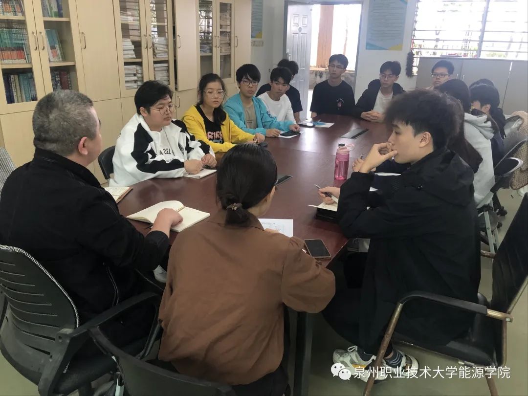 3738d1287d873a97911d21306fe4cad4.jpg 3738d1287d873a97911d21306fe4cad4.jpg