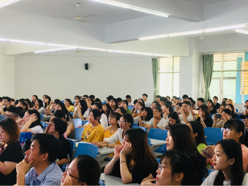 每月财经190729853.png 每月财经190729853.png