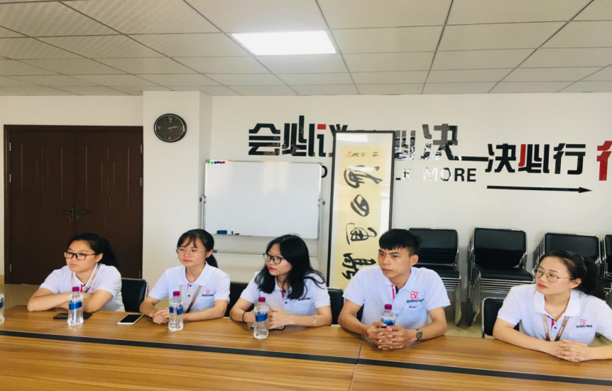 每月财经190729369.png 每月财经190729369.png