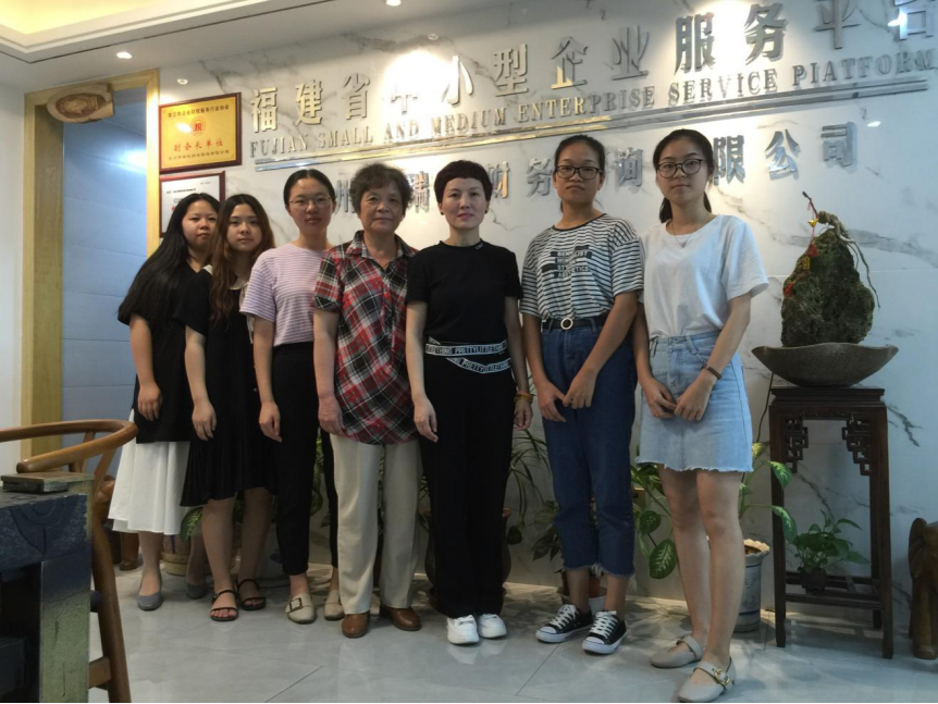 每月财经190729499.png 每月财经190729499.png