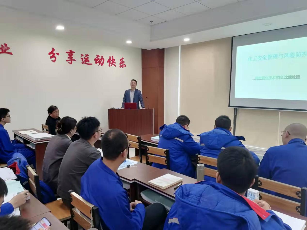 图片3.jpg 图片3.jpg